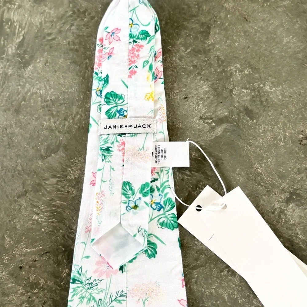Janie and Jack floral necktie pastel size 2-5 years new
